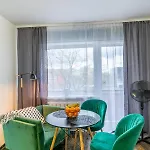 Appartement Apartments24 Laada 4 *