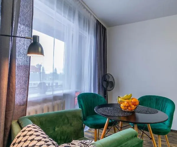 Apartments24 Laada 4 아파트 *